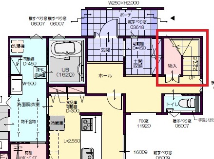 中庭住宅の間取り 玄関階段